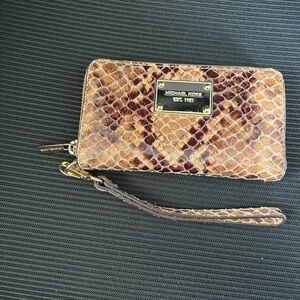 Michael Kors wallet
